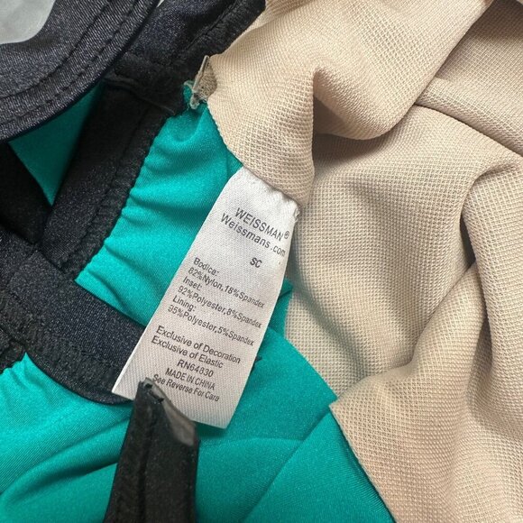 WEISSMAN SMALL CHILD GREEN AND BLACK DANCE COSTUME - Picture 3 of 5